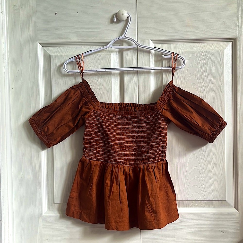 OLD NAVY orange puff sleeve blouse
